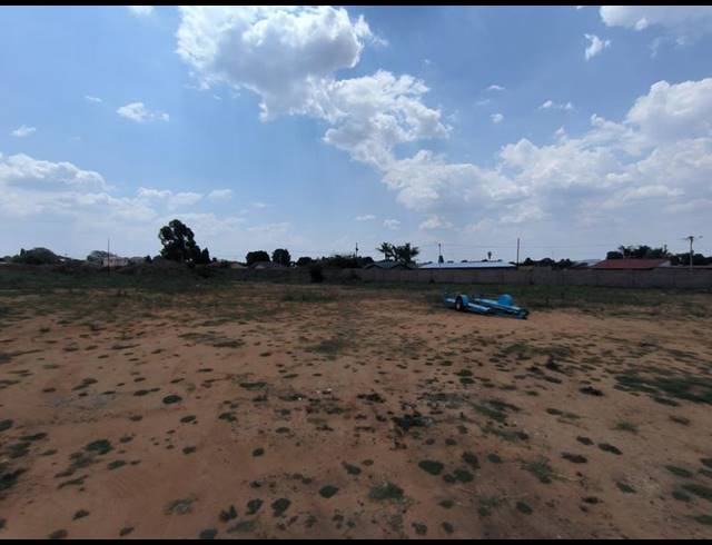 LAND PROPERTY TO RENT IN BOLTONIA